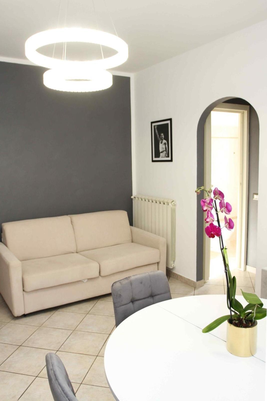 La Perla Del Mare - 9 Minutes From Fco Airport - Free Wifi E Netflix Apartment Фиумичино Екстериор снимка